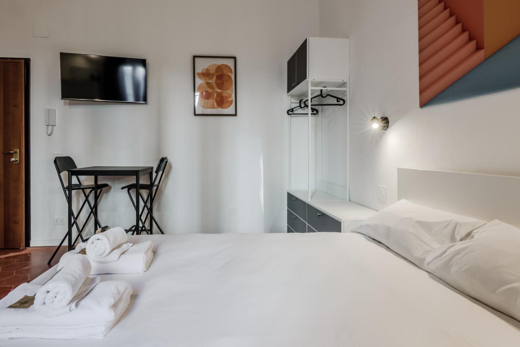 New And Functional Apartments Near The Metro Milão Exterior foto